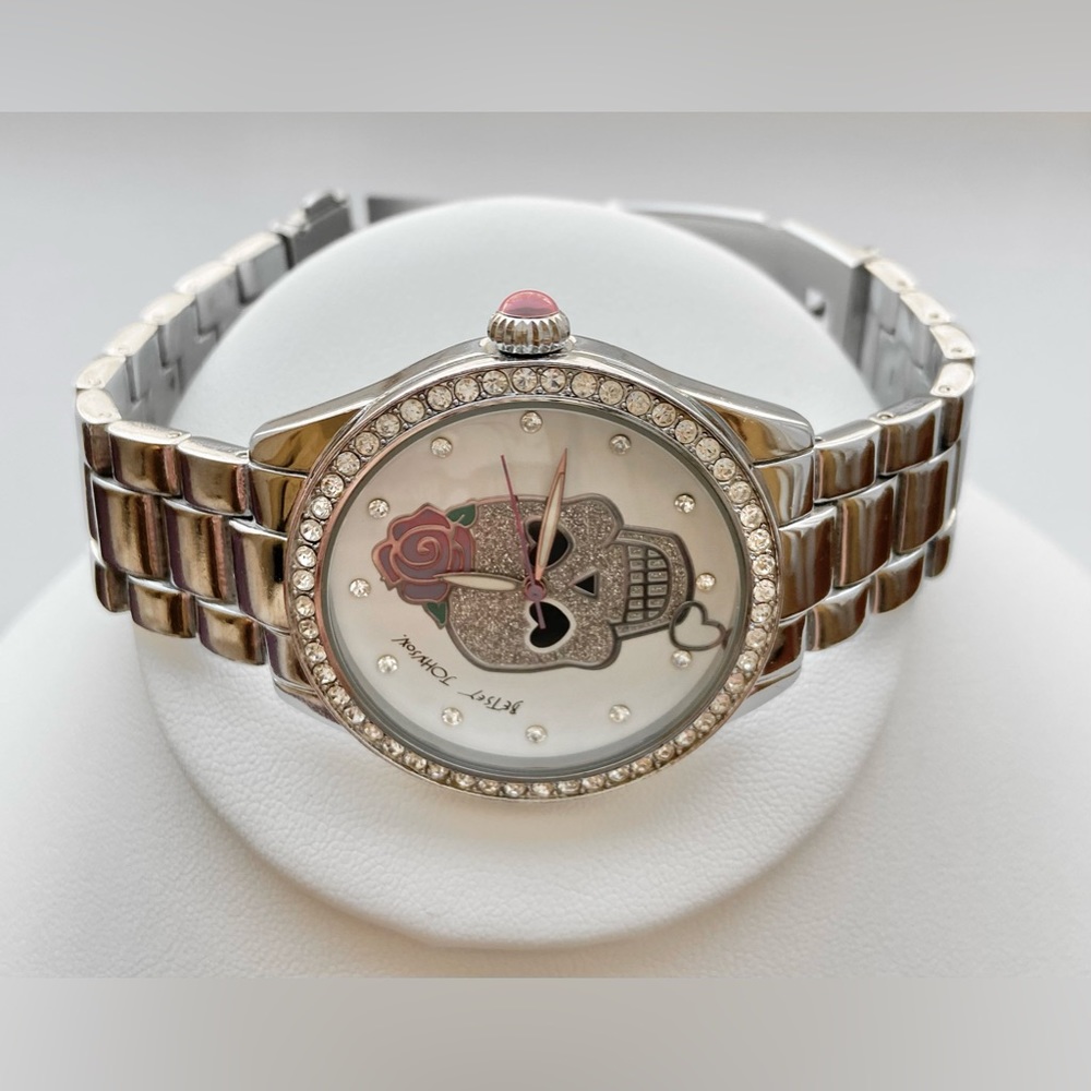 Betsey Johnson Silver Glitter Skull w/ Rhinestone Crystal Watch